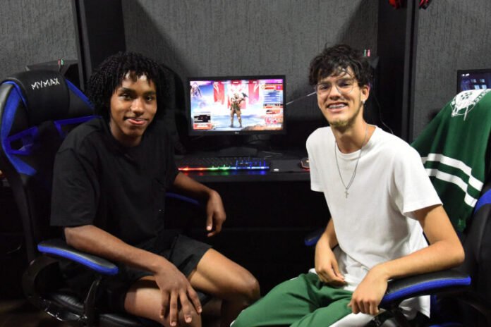 52651601397_16f34e548a_k-768x512