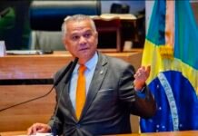 Pastor Daniel de Castro protocola moção de repúdio na CLDF e reforça defesa da fé cristã no DF