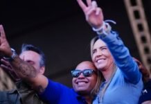 Ceilândia reúne multidão e marca início da pré-campanha de Celina Leão ao Governo do DF